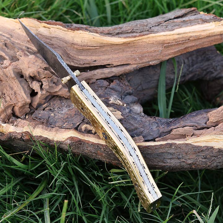 OnlyViking - Vente Couteau de poche/étui - Couteau pliant doré exquis : un chef-d'œuvre d'élégance1