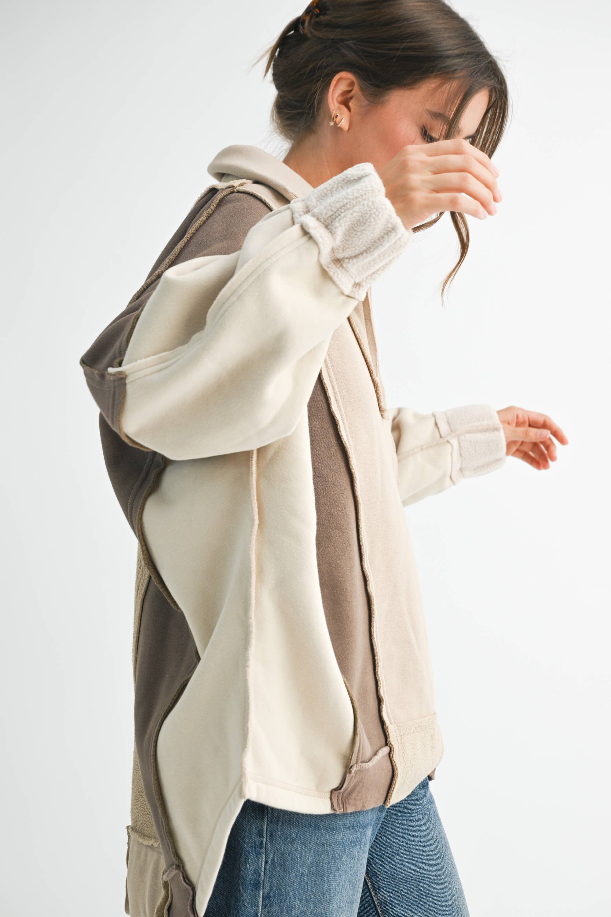 AEMI + CO - Wholesale Sweatshirt - Women's - 952CK Lallie Sweatshirt 615