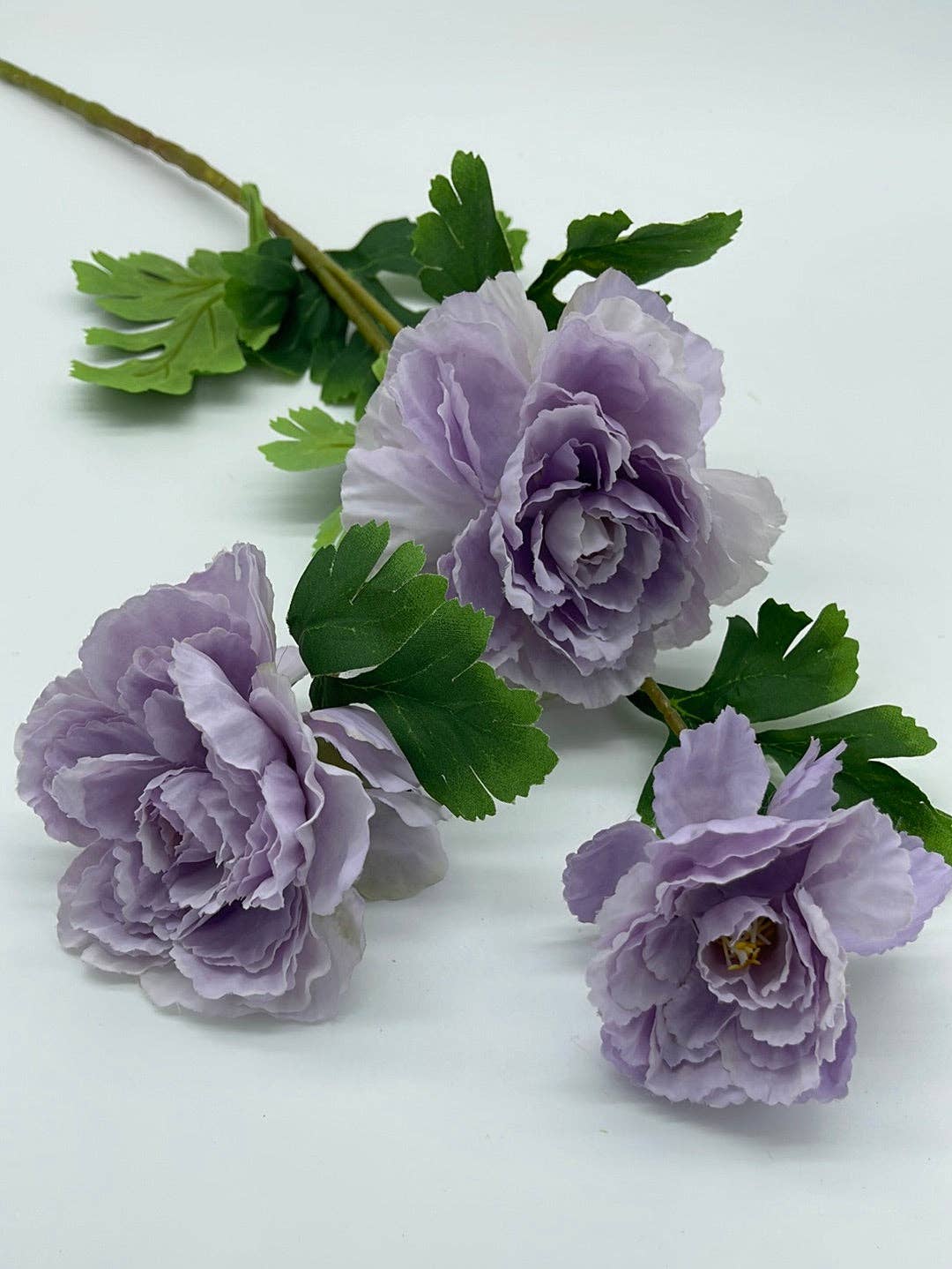 JKF & Co Pty Ltd – wholesale Konstgjorda blommor – Peonies 3 Head Spray Lila2