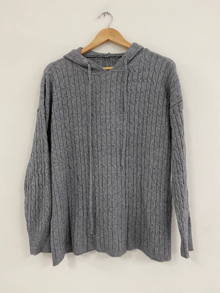 ORNELLA PARIS - Wholesale Knit Sweater - Women's - LEL-P8730 ribbed sweater with hood6