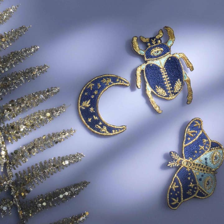 MALICIEUSE - Wholesale Patch - Golden Iron-On Patch Beetle2