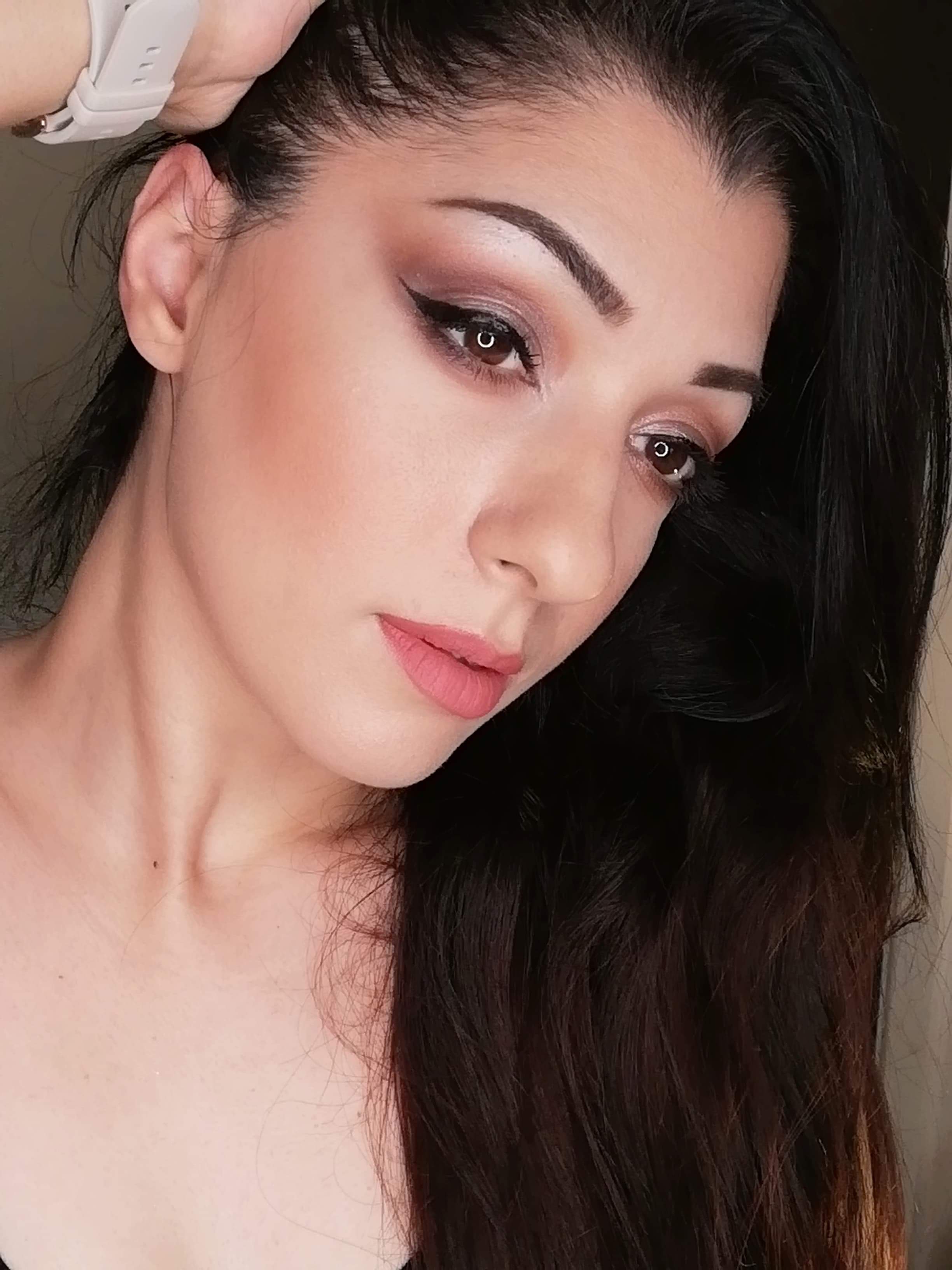 Kaz by De Unique Limited – wholesale Lipstick – Matte lipstick 20 colours non sticky 24 hours lipgloss12