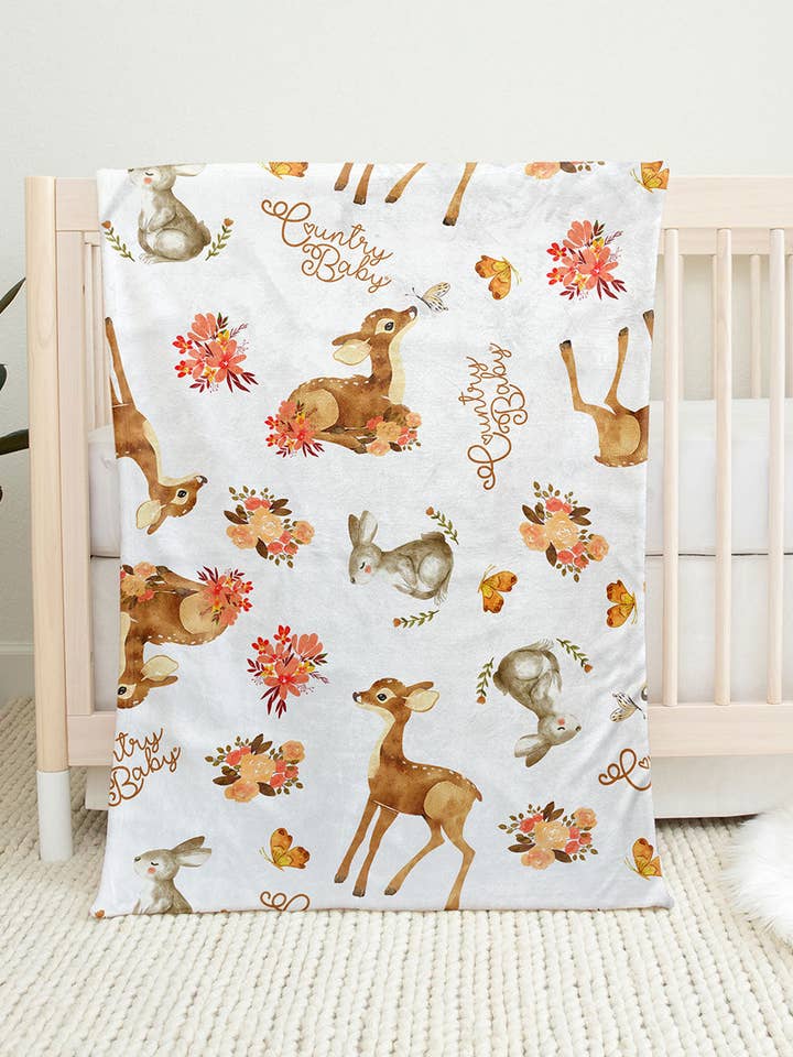 Couverture pour bébé en peluche Minky Country Baby® de 30 po x 40 po à imprimé faun pour la vente par Country Girl Store