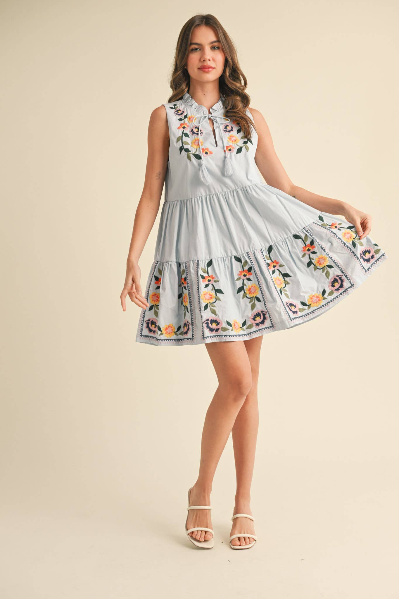 &MERCI - Wholesale Dress - Women's - FLORAL EMBROIDERY TIERED MINI DRESS MDR38417
