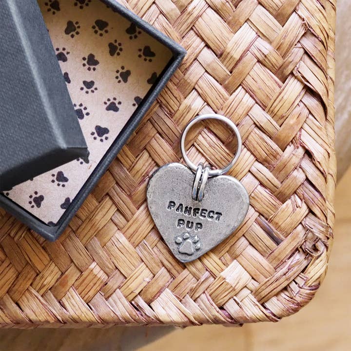 Kutuu – wholesale Pet collar charm – Dog – 'Pawfect Pup' Dog Collar Charm1