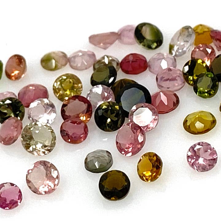 Lot de 10 pierres taillées en tourmaline, pierres précieuses naturelles multi-tourmalines en vrac, qualité AAA, 3 mm à 4,5 mm, pierres précieuses en gros pour la vente par Akstar Gems