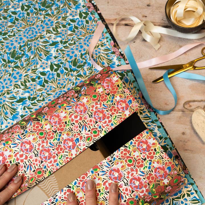 Bollywood Christmas - Wholesale Flat Wrap - Russian Floral Gift Wrapping Paper Sheets