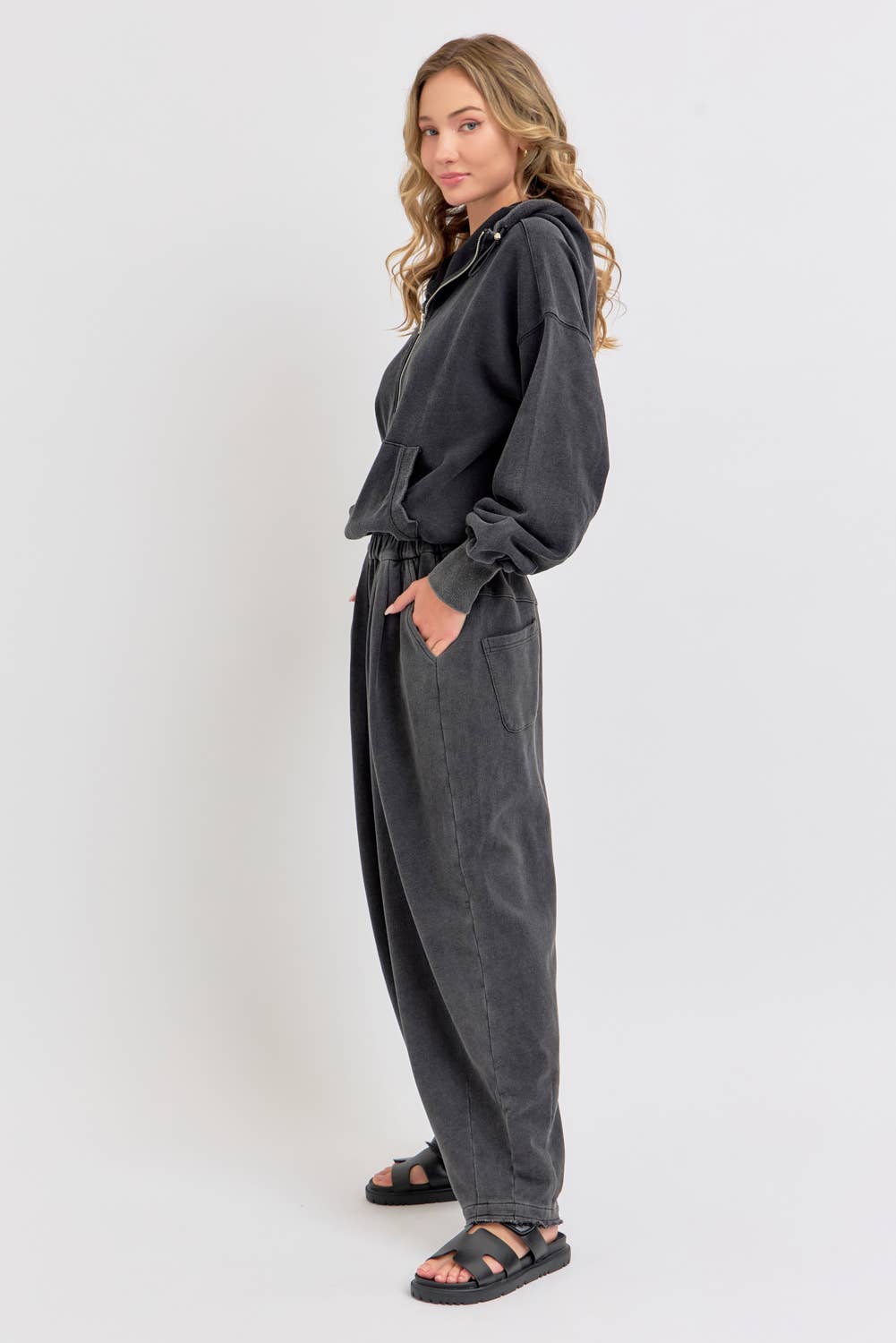 Sweet Lovely by Jen – wholesale Lounge Sweatpants/jogging bottoms – Women's – MINERAL WASHED SWEATPANTS IN FRENCH TERRY 27