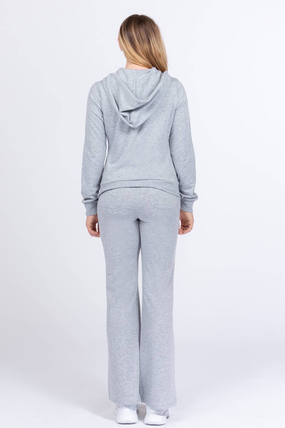 Active Basic | Active USA - Wholesale Lounge Set - Women's - Long Sleeve Hoodie Jacket & Pants Sweatsuit Set  44