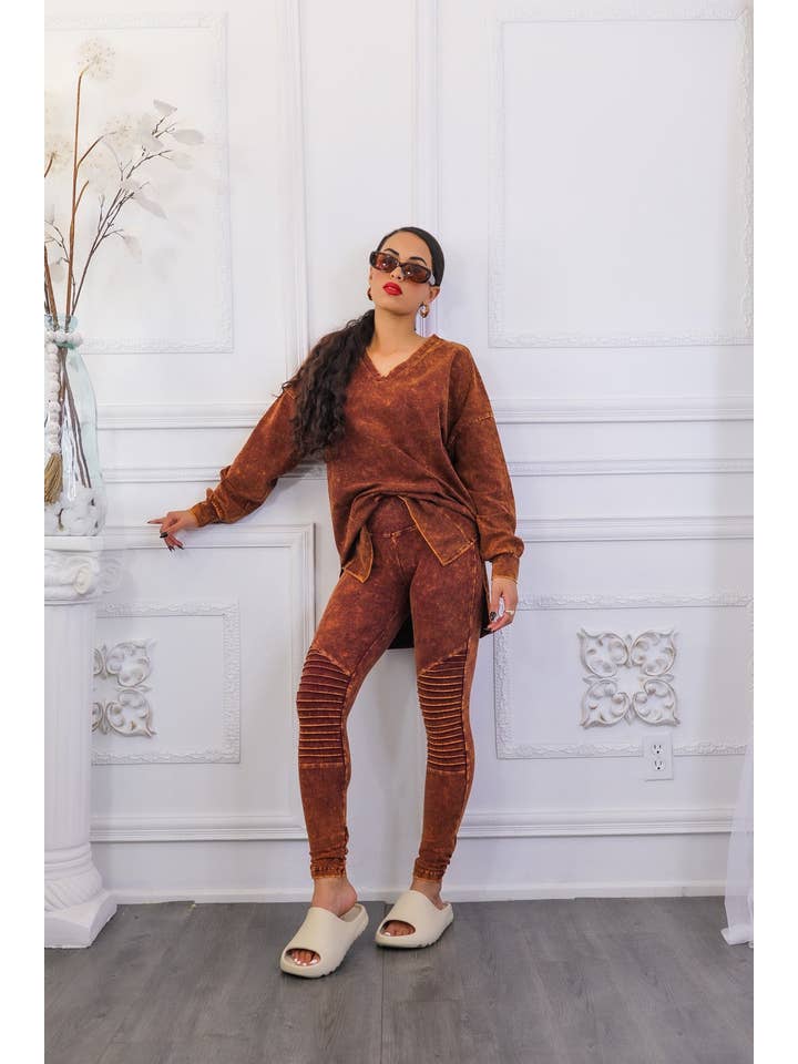SurelyMine - Wholesale Top & Pant Set (NOT Loungewear) - Women's - Mineral Wash Long Sleeves Top and Motto Legging Set