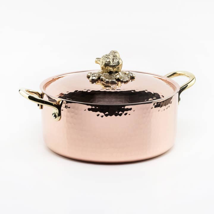 Hammered Copper Casserole Dish With Brass Lion Detail for wholesale by ALFIQ Copper