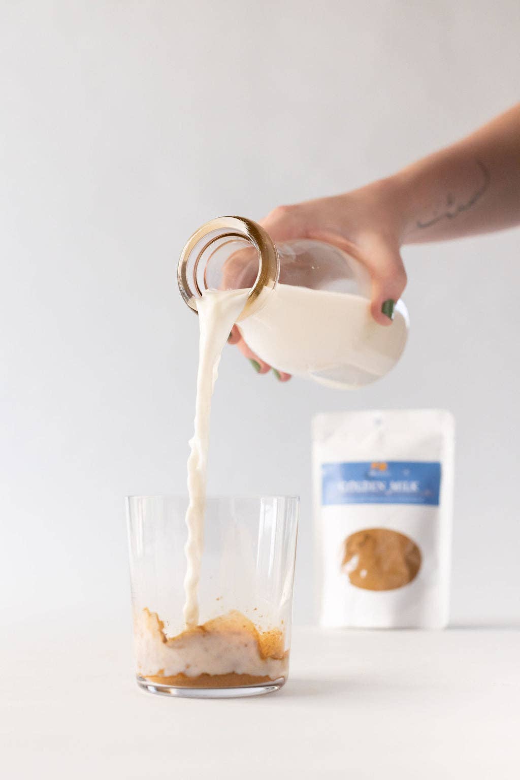 Golden Poppy Herbal Apothecary - Wholesale Powdered Health Drink - Golden Milk Powder, 100 g Tube7