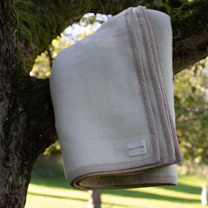 Natural Throw for wholesale by Circular Living