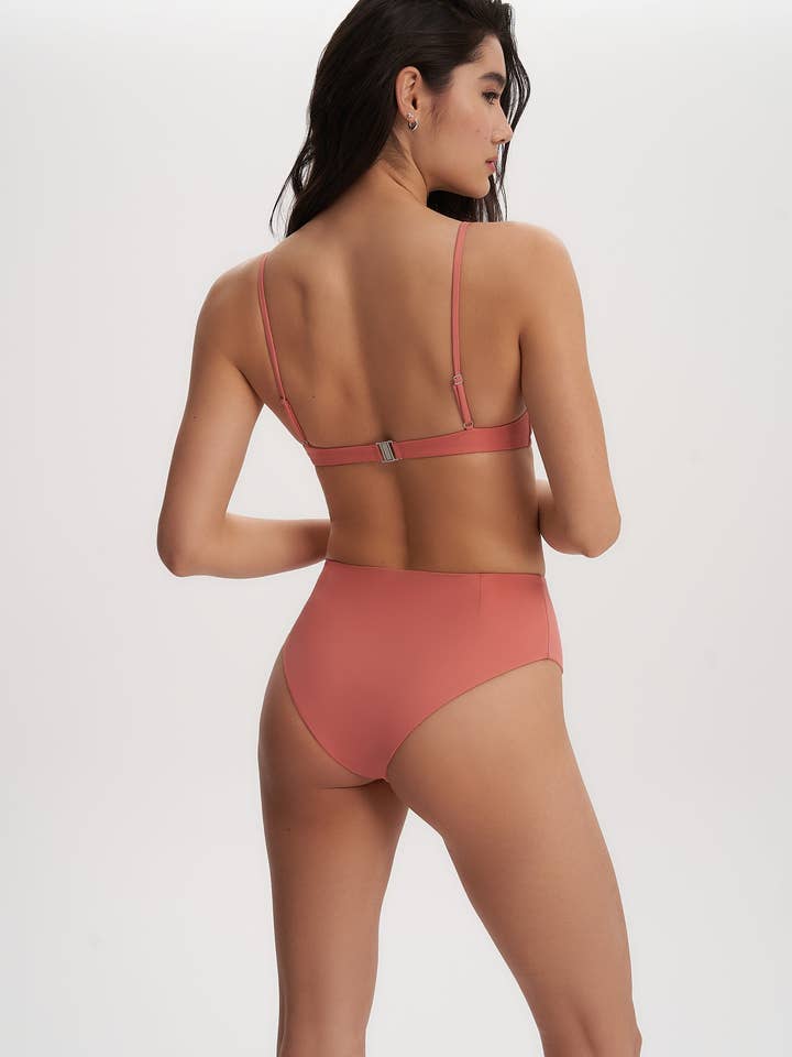 Elsie for wholesale by NOIZE