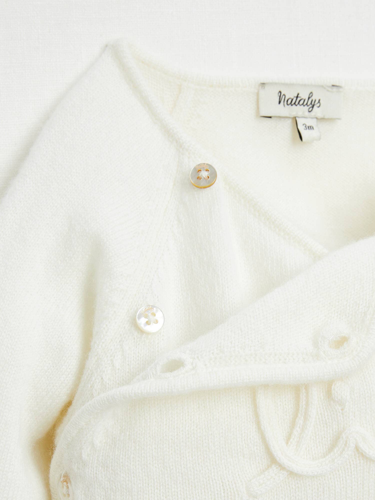 Ecru IFIBI 23 for wholesale on Faire2