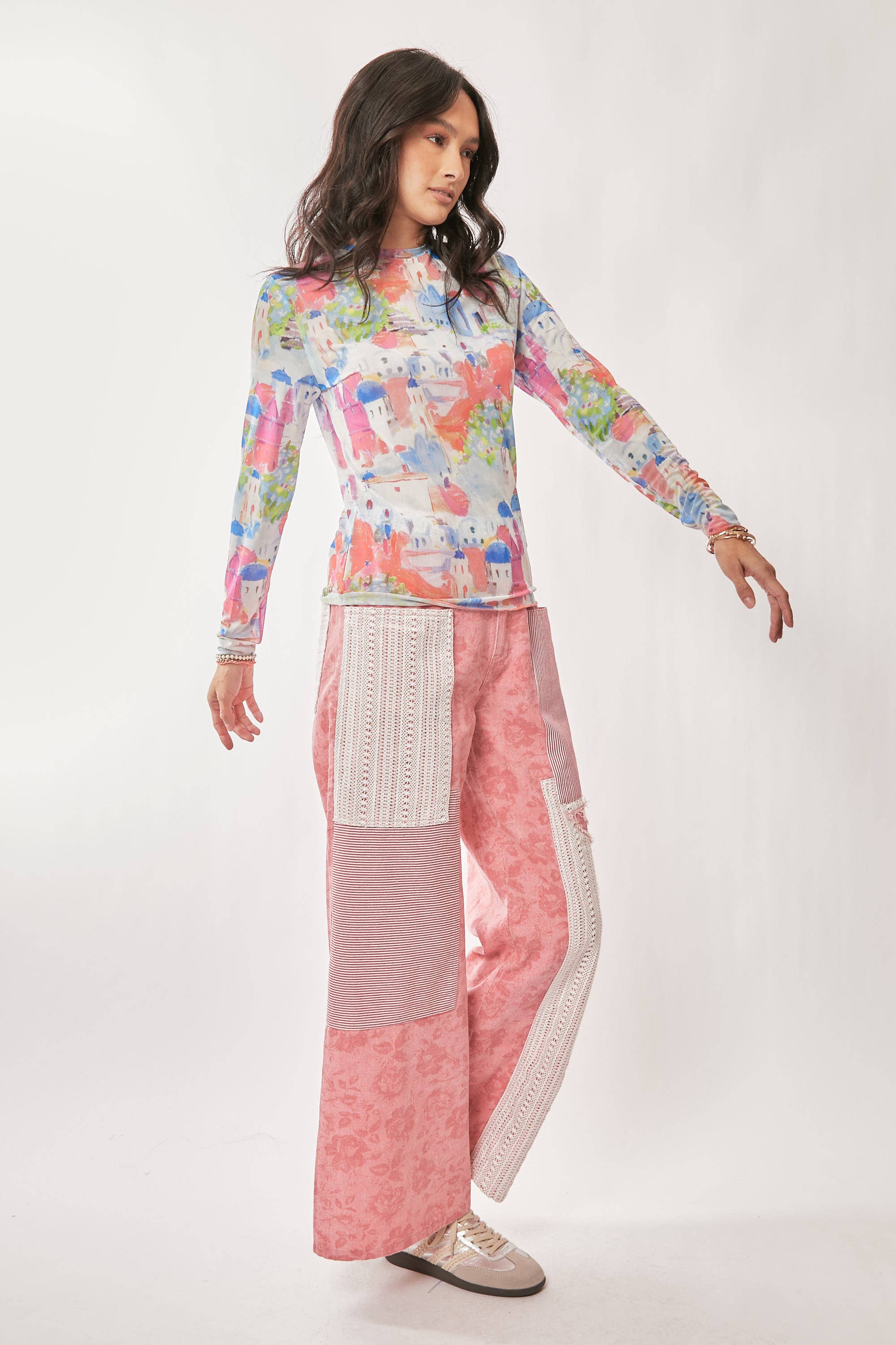 Davi & Dani – wholesale Knit top – Women's – MULTI PRINTED MESH ROUND NECK LONG SLEEVE TOP8