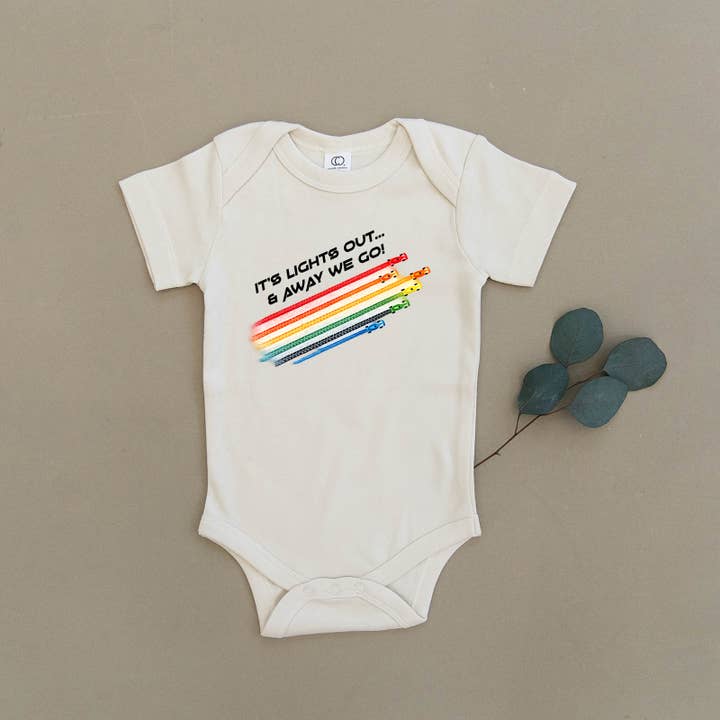 Formel Eins (F1) Bio-Babystrampler & Kleinkind-T-Shirt für den Großhandel von Urban Baby Co.