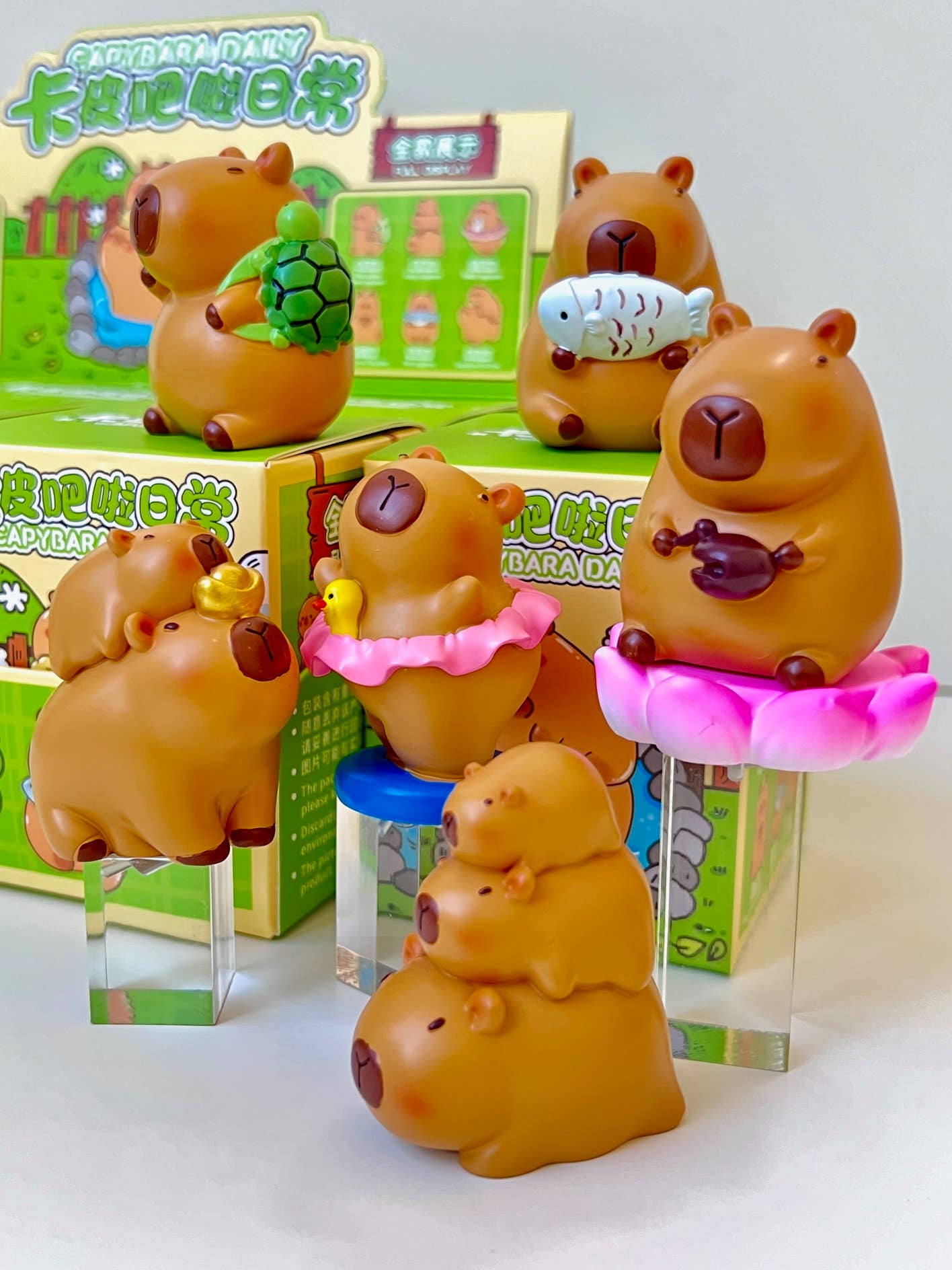 BCmini - Wholesale Decorative Figurine - 71030 Capybara Life Blind Box-632