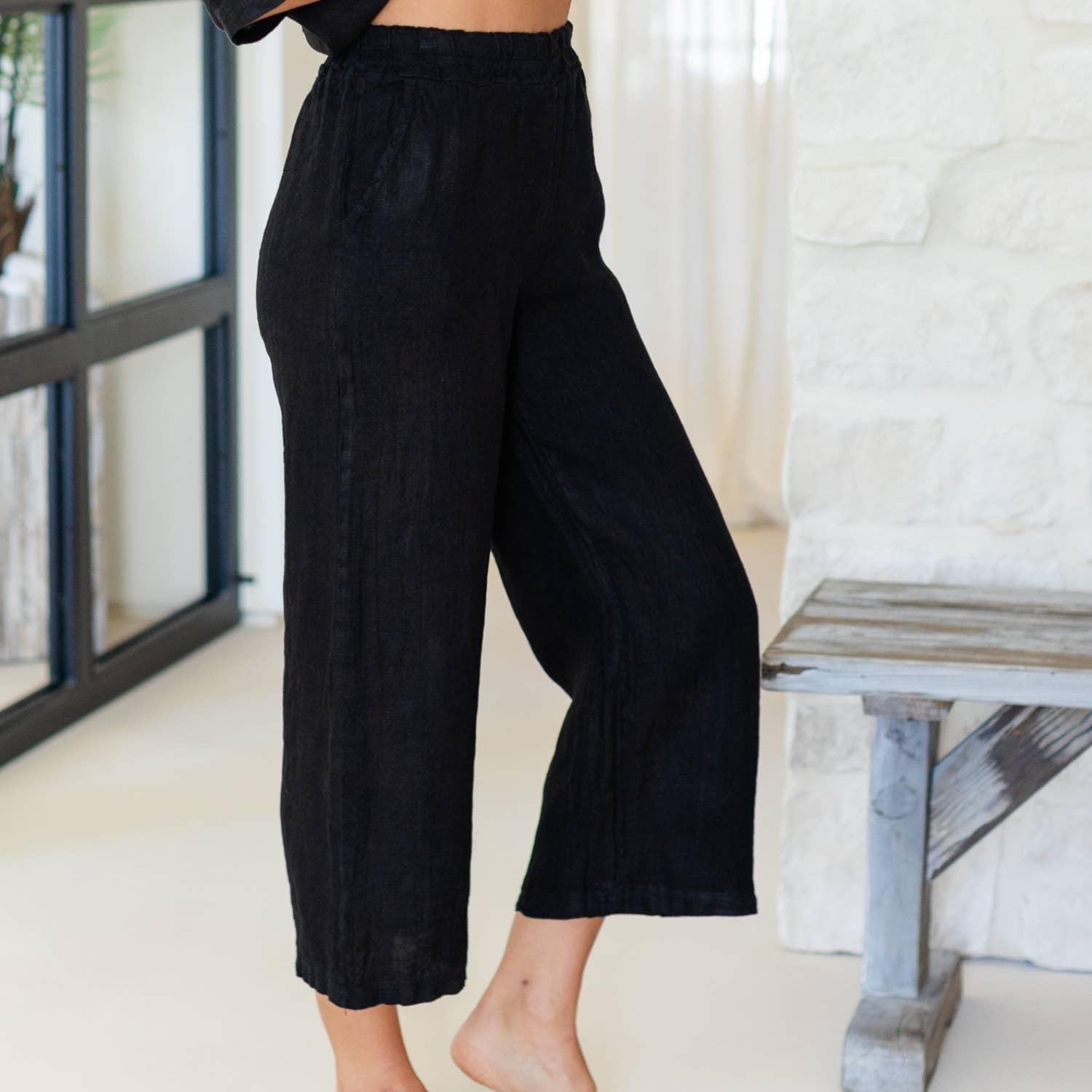 Splendid Iris Threads - Wholesale Pants - Women's - Linen Wide Cropped Pants2