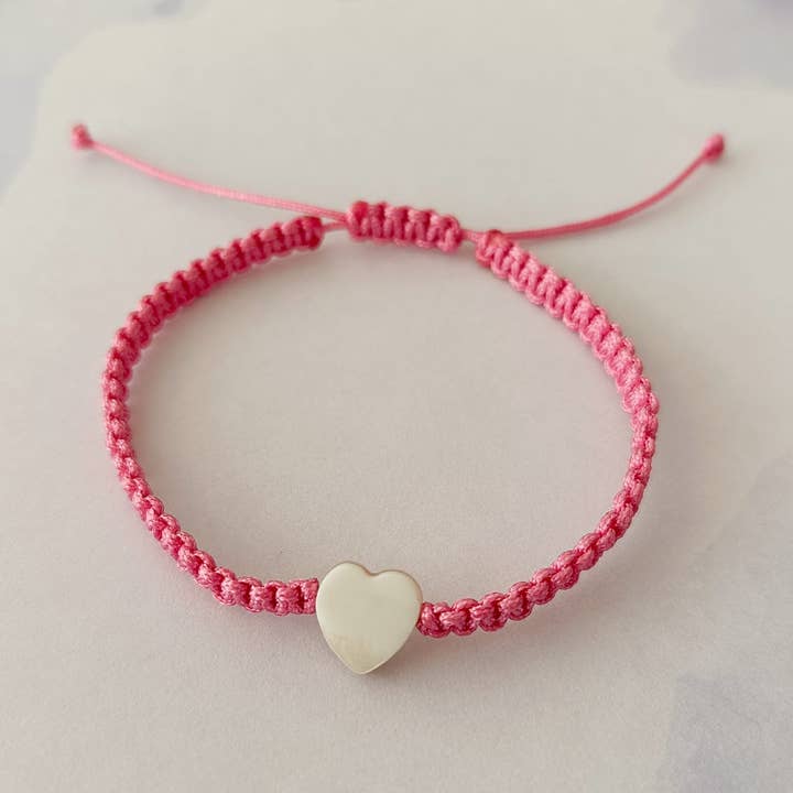 Bracelet macramé cœur en nacre pour la vente par Kolorya