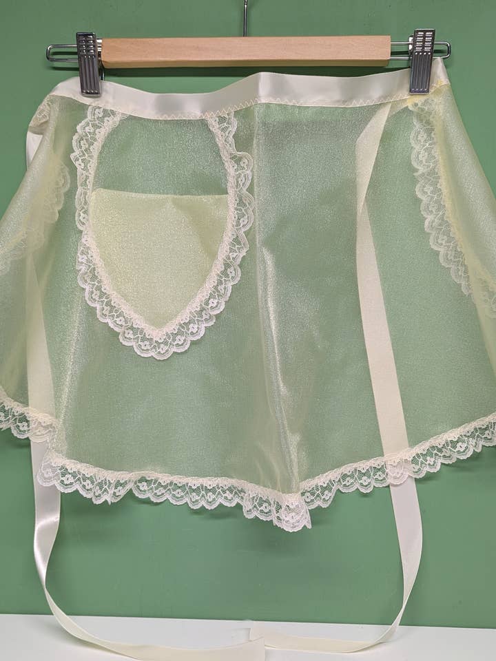 Light yellow half apron for wholesale by vintagegoodies