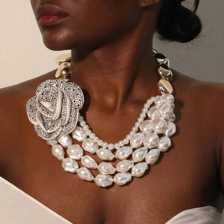 DUA MENKA - Vendita all'ingrosso Collana con ciondolo/pendaglio - Collana con Pendente in Perla Vintage e Rosa – Gioielli di Forte Impatto Visivo0