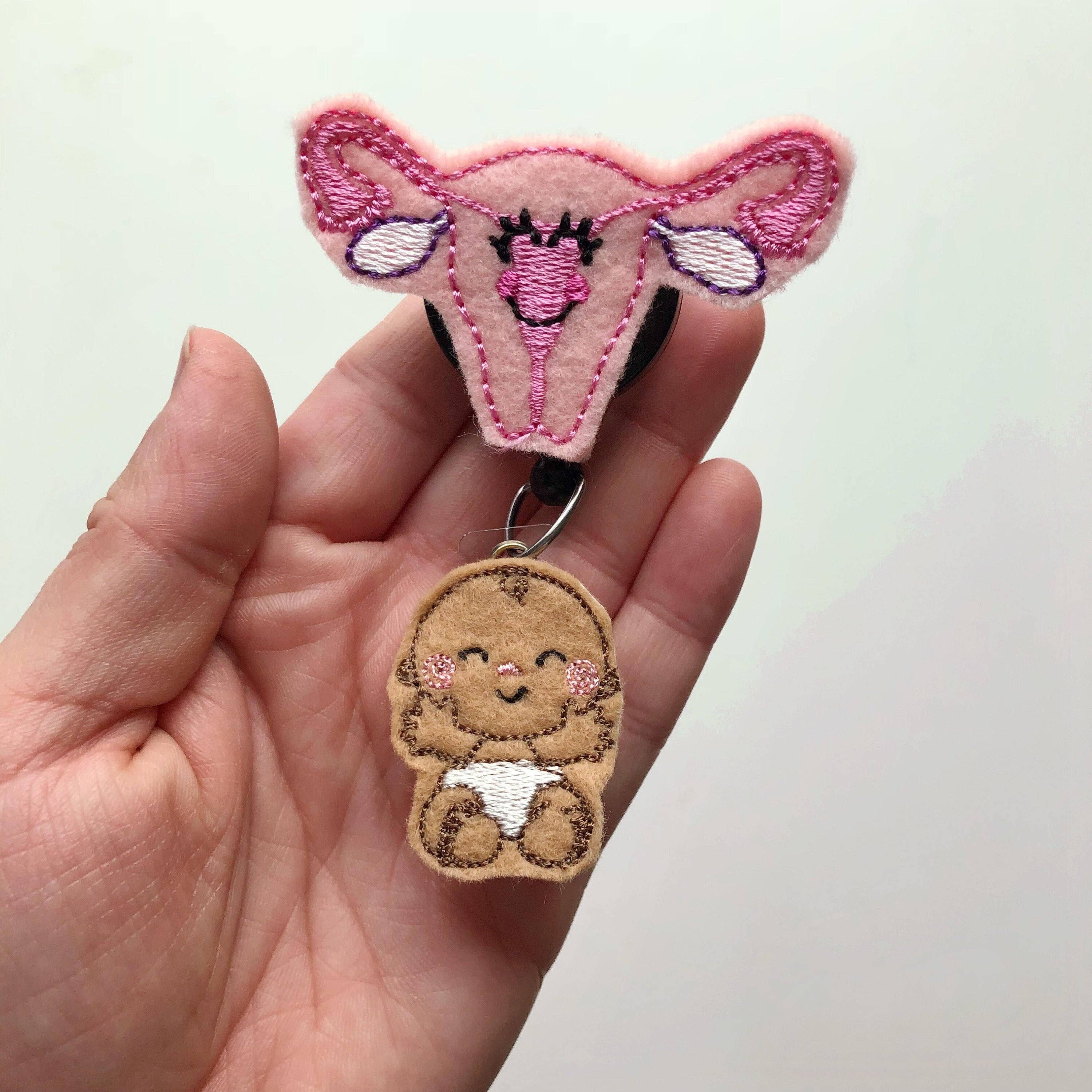 Amanda Rose Thread Co – Großhandel Ausweiszubehör – Damen – Uterus und Baby Ausweishalter4