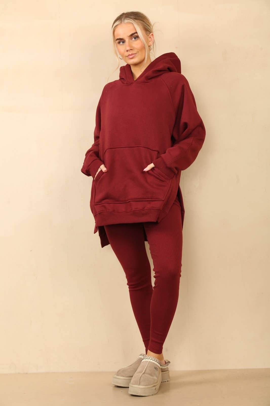 Stylewise Direct - Wholesale Lounge Set - Women's - Oversized Split Sides Hoodie & Ribbed Leggings Co-ord8