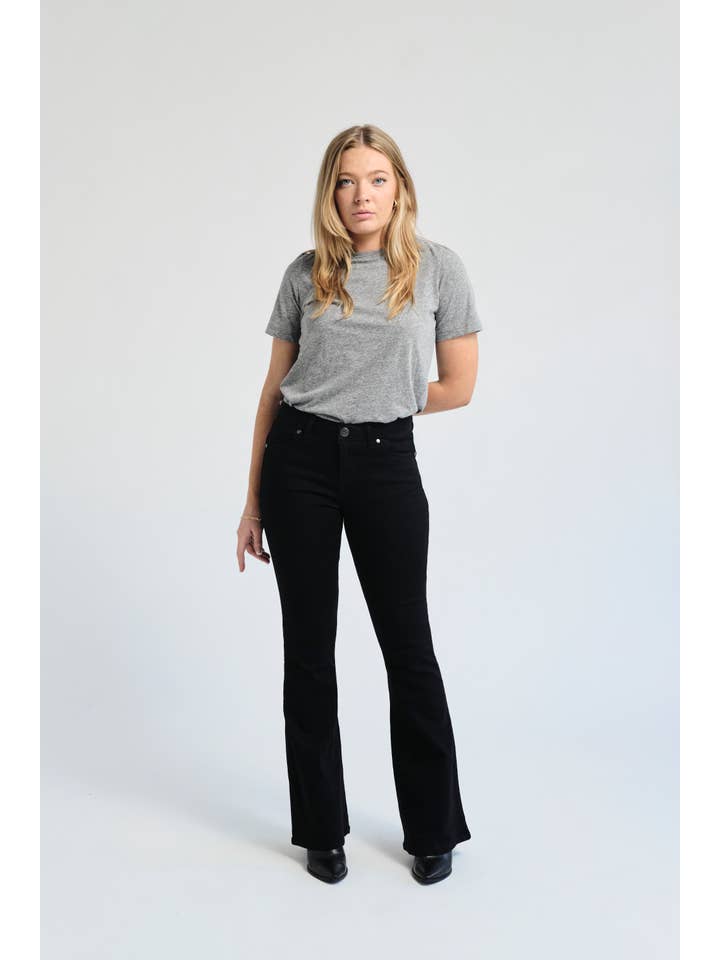 1822 Denim - Wholesale Jeans - Women's - Tall 34'' Mid-Rise Vintage Flare Jean in Black2