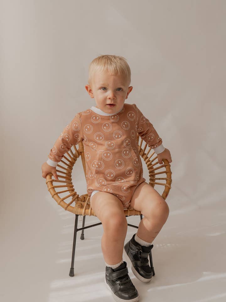 Annie Bean & Co - Wholesale Jumpsuit - Baby - Rad Smiley | Sweatshirt Romper Daywear1
