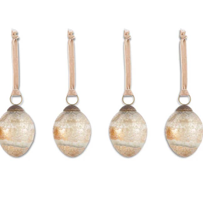 Charlested Home – wholesale Ornament set – Antique Gold & Silver Baubles | Set of Four