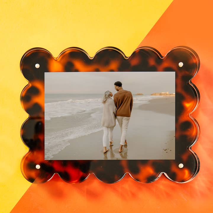 Tart By Taylor - Wholesale Picture Frame - Tortoise Acrylic Picture Frame5