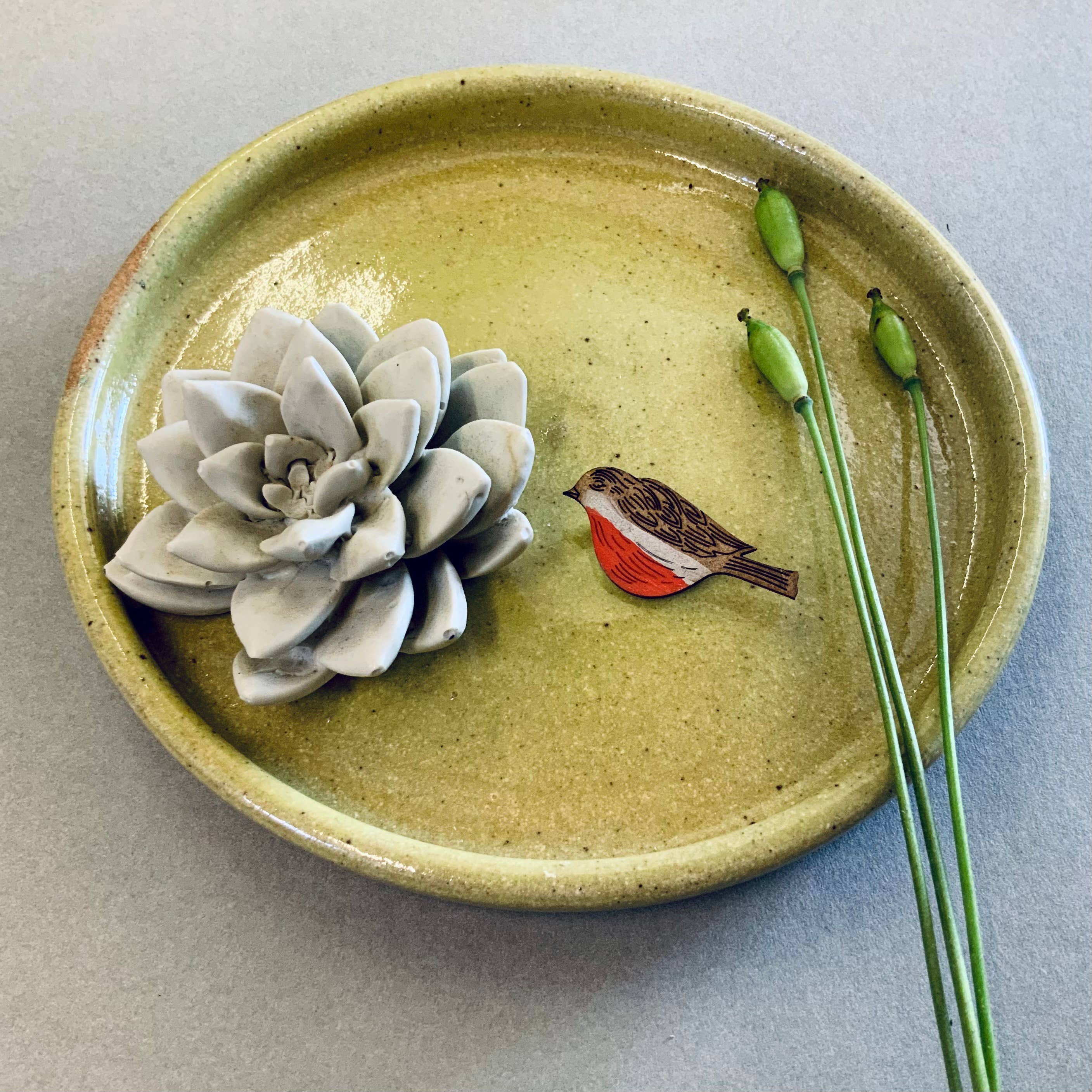 Lily Faith – wholesale Brooch – Robin Mini Pin Brooch1