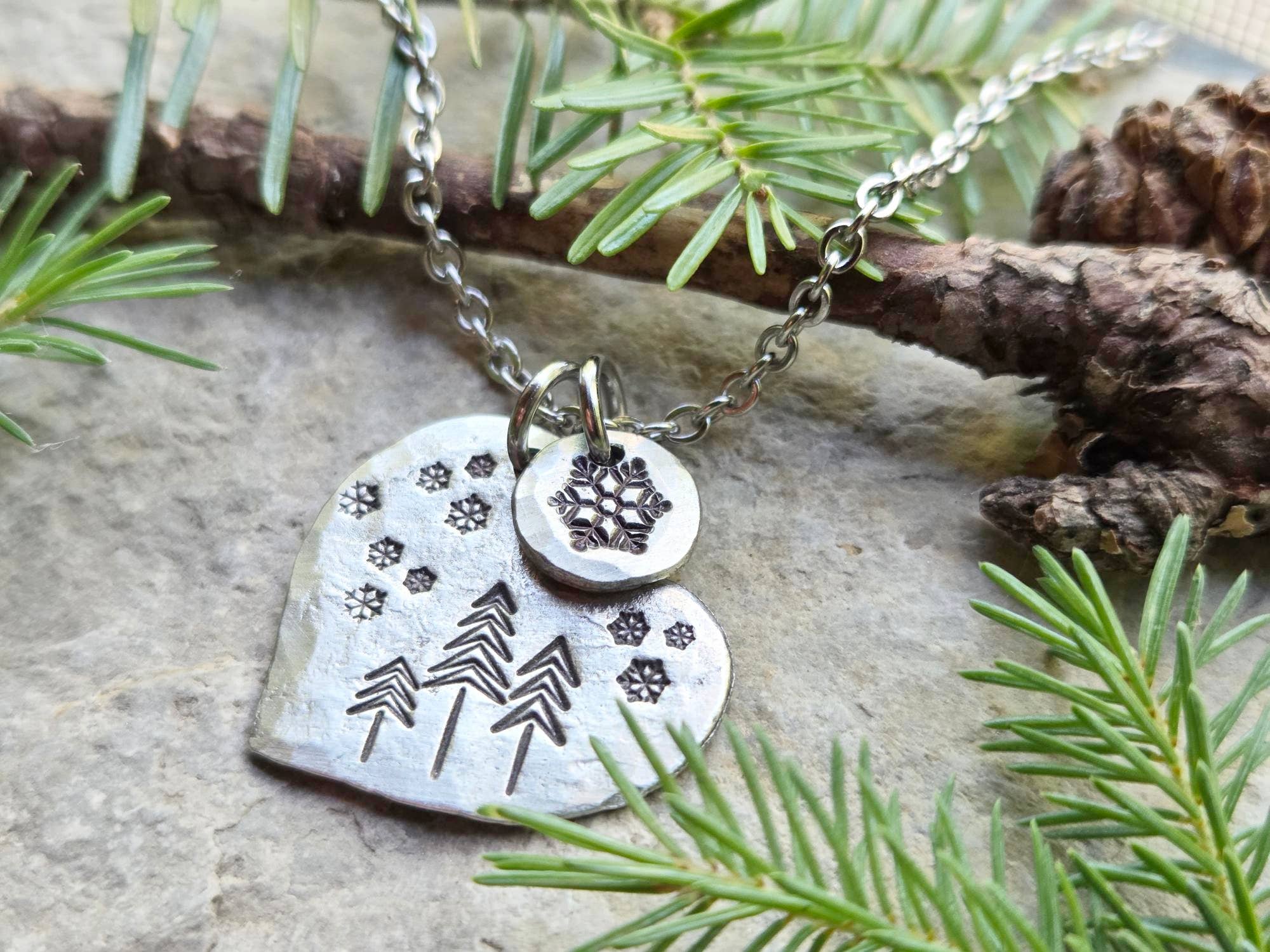 Kathryn's Collection - Wholesale Pendant/Charm Necklace - Winter Pine Tree Heart Necklace 4