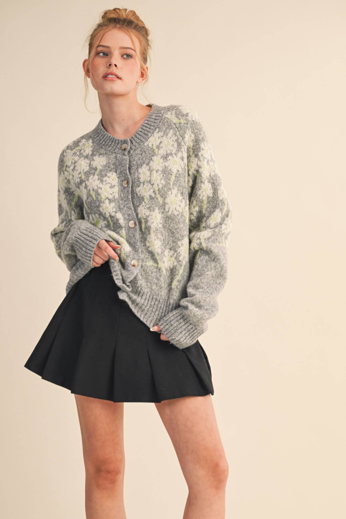 &MERCI - Wholesale Cardigan - Women's - FLORAL KNIT BUTTON DOWN SWEATER CARDIGAN MSW1123824