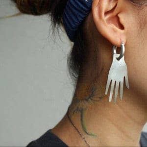 Boucles d'oreilles artisanales en argent sterling Picasso - Frida's Faves by InK Jewelry pour la vente par iNk Jewelry