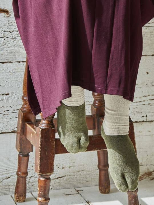 Bi Color TABI Socks 23-25cm for wholesale by Ametsuchi by Amina Collection