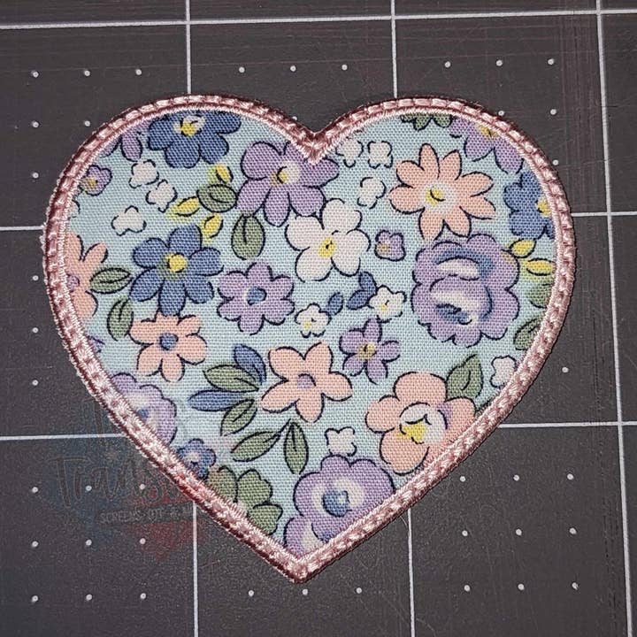 Texas Transfers - Wholesale Patch - Floral Heart (Blue) Iron-On PATCH