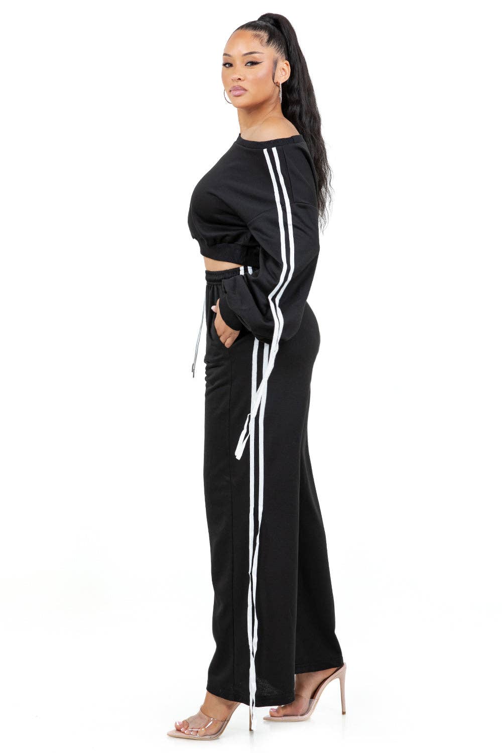 Black WOMEN FASHION SWEATSHIRT AND PANTS SET for wholesale on Faire3