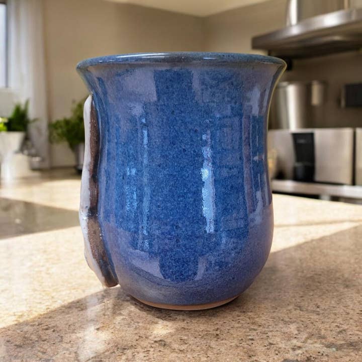 MudWorks Pottery – Großhandel Kaffeebecher – Hasenpopo-Tasse