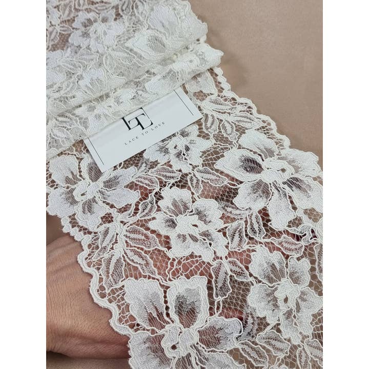 Ivory Lace Trimming, French, Alencon, Bridal Gown Lace for wholesale on Faire4