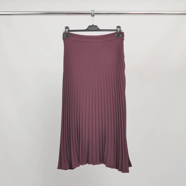 Flowy pleated skirt with elastic waistband – ref TDMG800 for wholesale by Cecile Wang