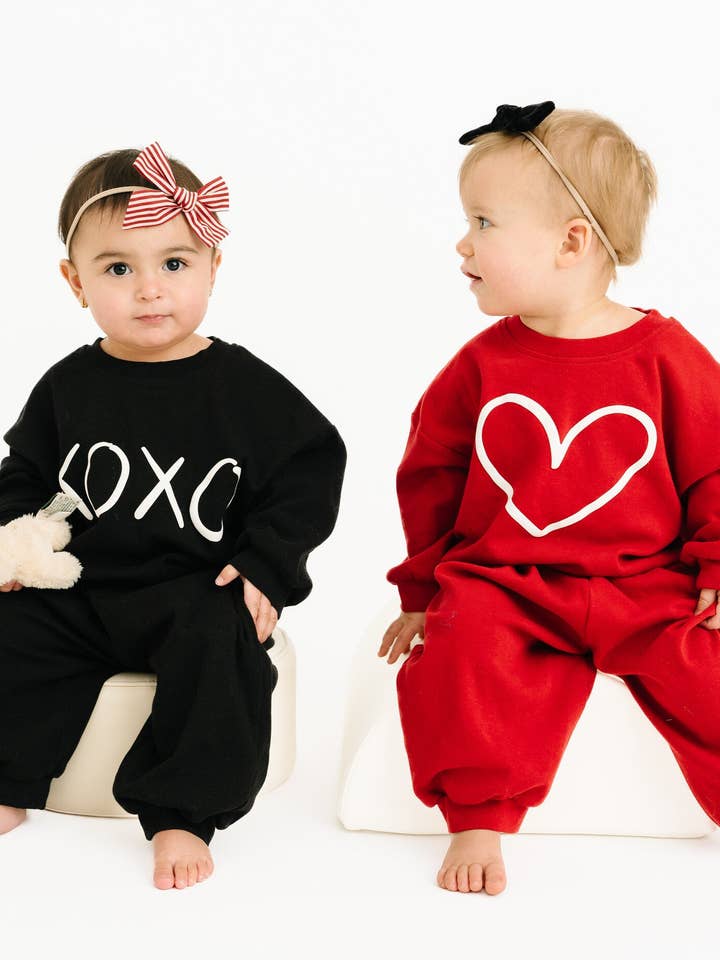 Little One Shop - Wholesale Clothing Set - Baby - Hugs & Kisses Sweatsuit12