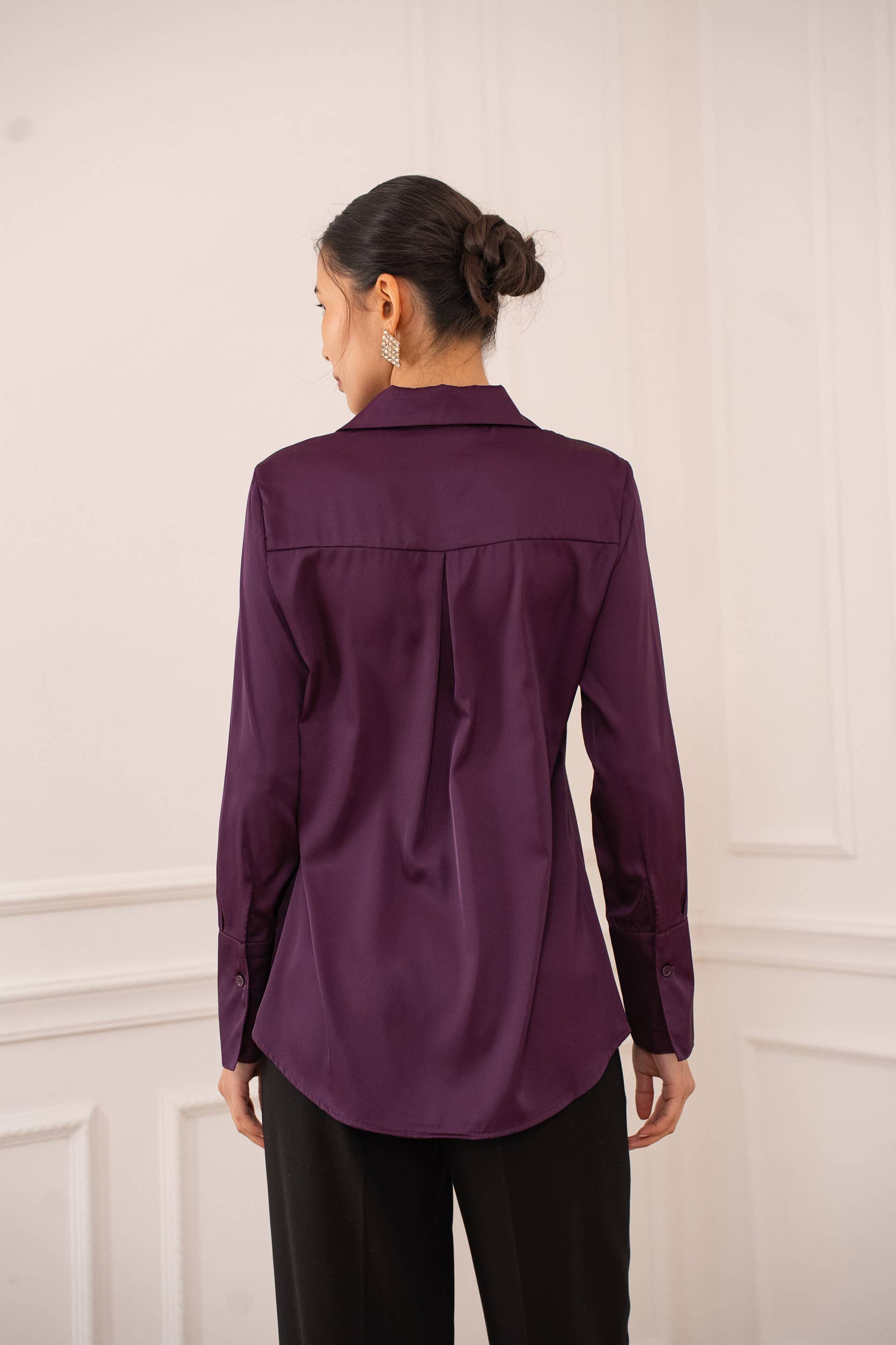 CHOKLATE PARIS – wholesale Tröja med knappar – Dam – Léa-skjorta i satin (S-M-L-XL) - CK0809124