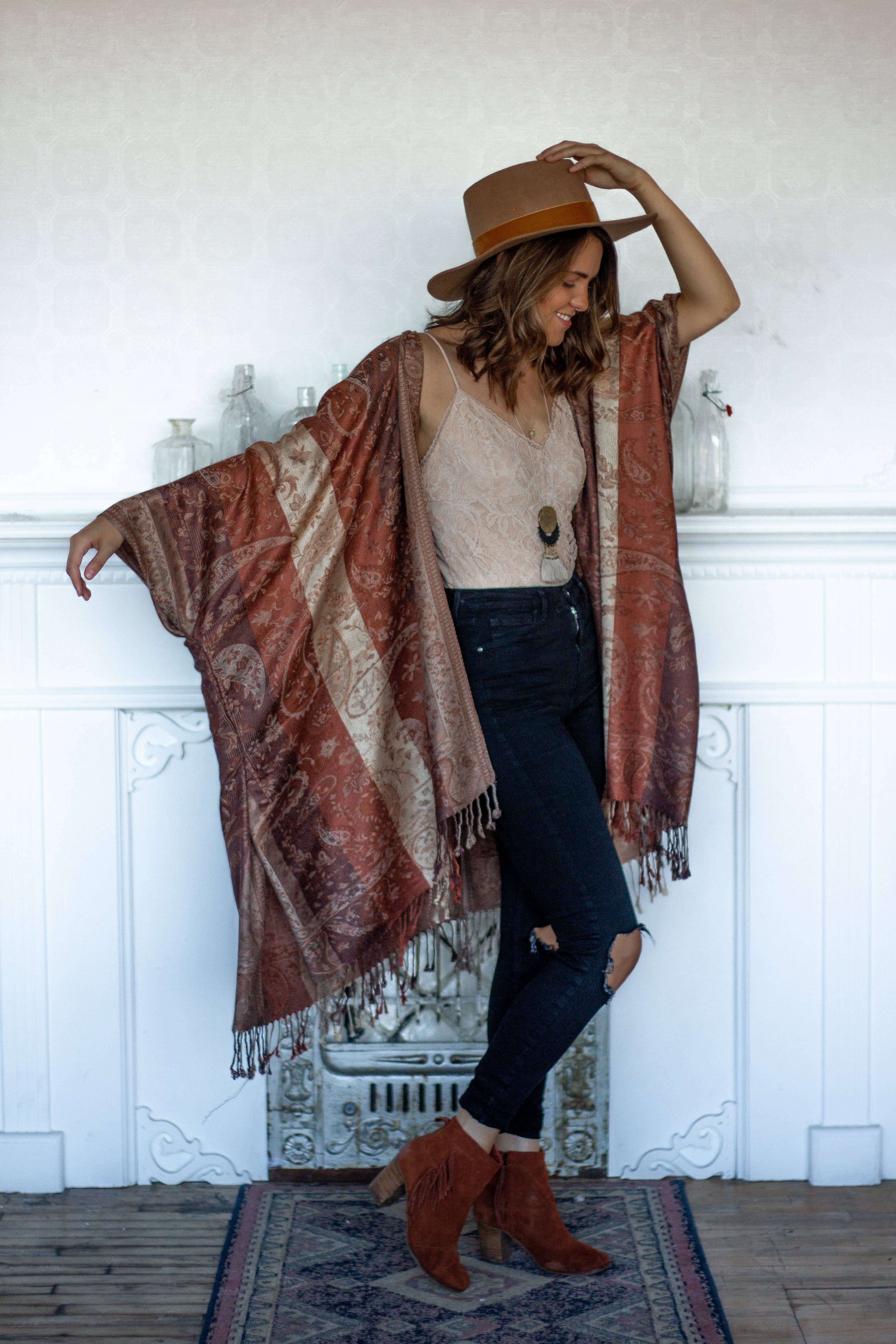 Ellemairco – Engroshandel Kimono - Dame – Håndvævede kimonoer i assorterede farver5