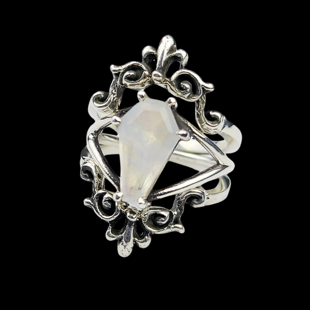 Inchoo bijoux inc – wholesale Cocktail/Statement Ring – Regnbågsmånsten Kistformad Ring med Barock Spets Stapelringskombination0