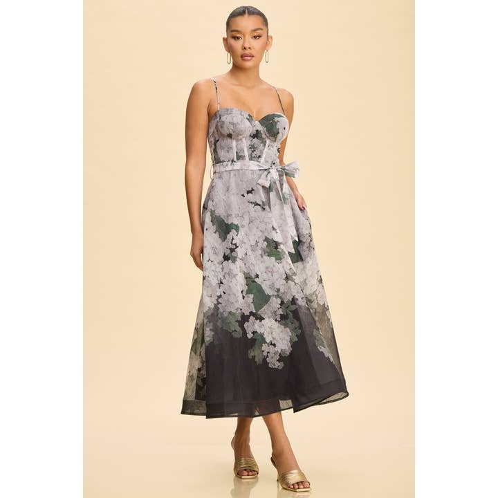 ABITO MIDI CON CINTURA A FIORI AUTUNNALI per la vendita all'ingrosso da parte di Luxxel