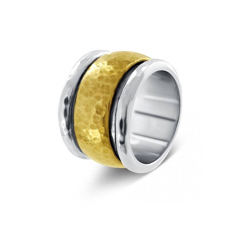 Zenia ring for wholesale by Enomis