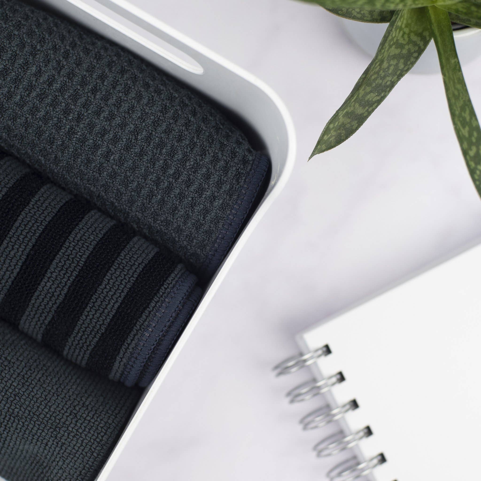 KAF Home - Vente Torchon - Ensemble de 3 chiffons de nettoyage Clean Mama1