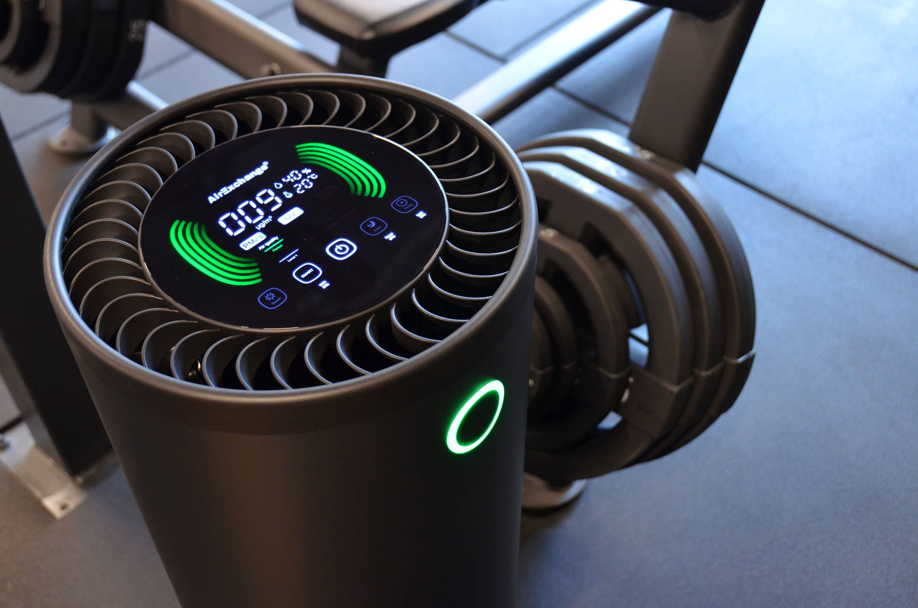 AirExchange - Wholesale Retailer Display - Home & Living - AirExchange 600-T White - Air Purifier1